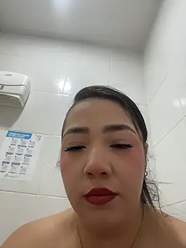 Hannahpradaa  online show from January 16, 11:28 am