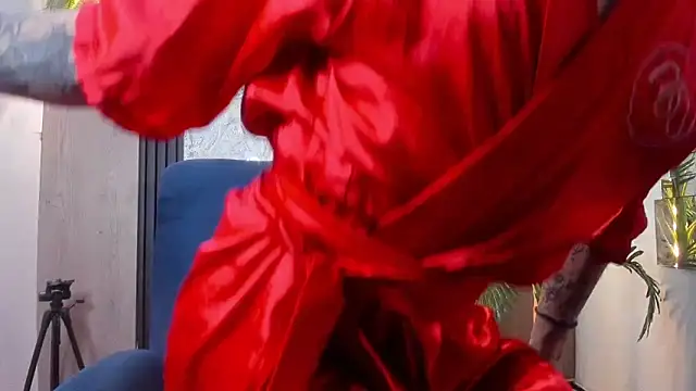 Nicky carterr  online show from April 25, 7:33 pm