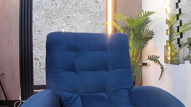 Nicky carterr  online show from April 24, 8:00 pm