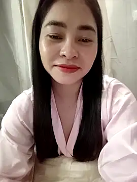 Bamboo-niee123 online show from April 21, 1:31 am