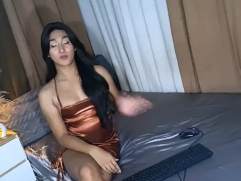 Gorgeousnicole  online show from July 6, 3:03 pm