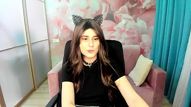 DemmyRose online show from December 3, 8:00 pm