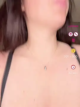 MysteryGirl   online show from April 27, 7:16 am