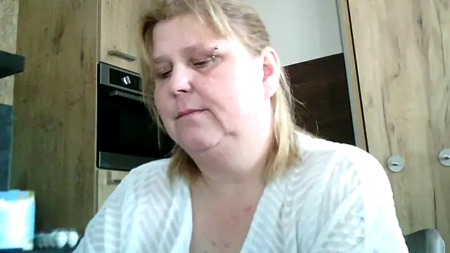 Sylviastar46 online show from March 23, 8:53 am