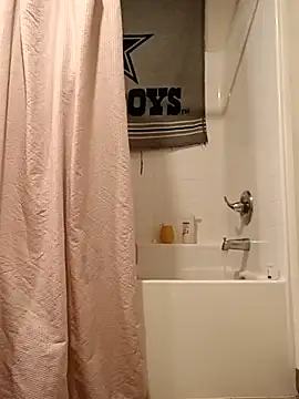 Karebearz1 online show from May 1, 10:18 am