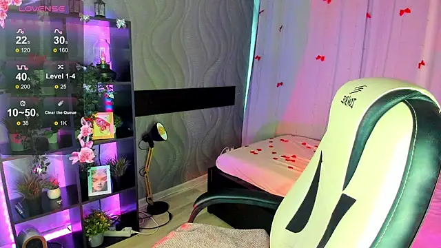 MistyLovia online show from March 11, 9:13 am