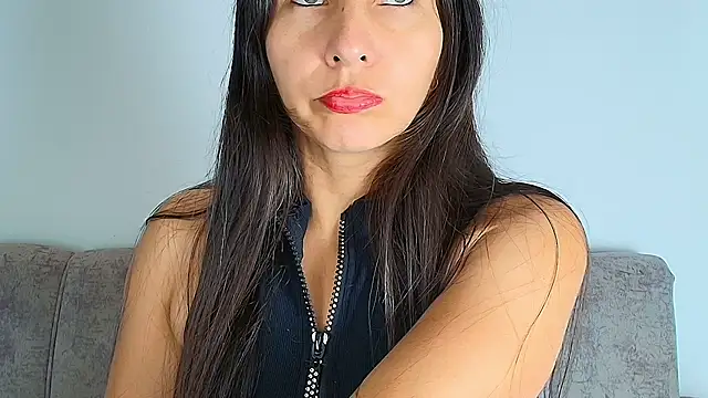 alana pink95 online show from November 11, 12:35 pm