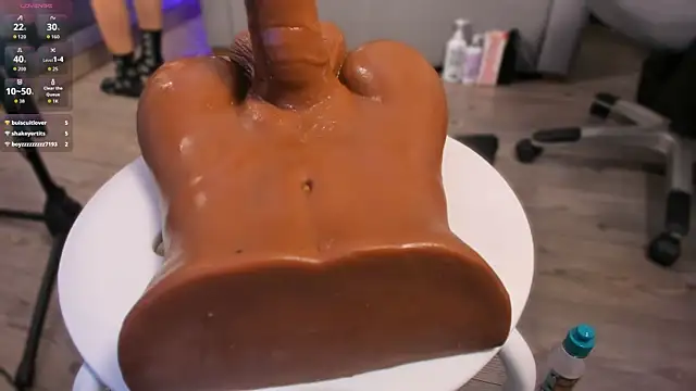 lexiee   online show from April 23, 12:29 pm