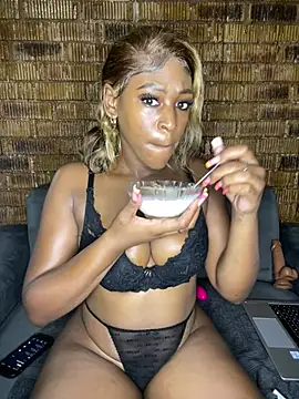 SP1CY MOMMY online show from January 16, 11:56 pm