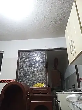 MaryRoze  online show from March 28, 12:00 am