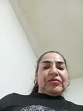 MaryRoze  online show from April 26, 1:03 am