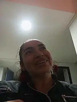 MaryRoze  online show from April 21, 12:47 am