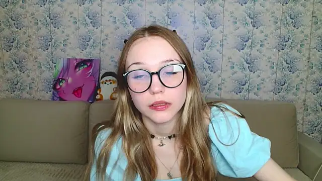 phreshgirlswag online show from April 2, 7:55 pm