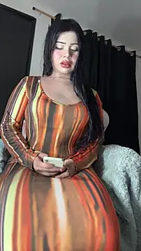 cowgirllyx online show from November 14, 12:43 am