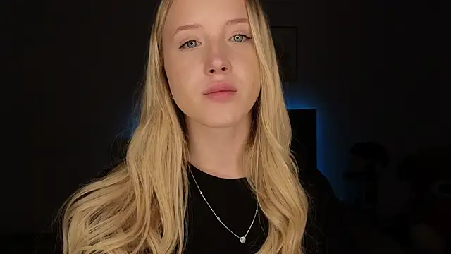 adele armass online show from April 2, 8:06 pm