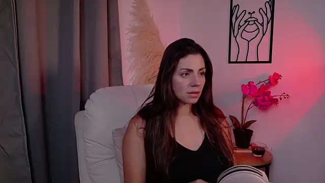 SeleneNova online show from April 19, 8:55 pm