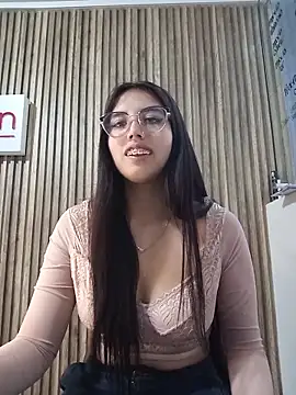 Valk submissive online show from April 24, 4:15 am