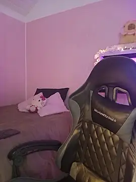 Valk submissive online show from April 25, 5:21 am