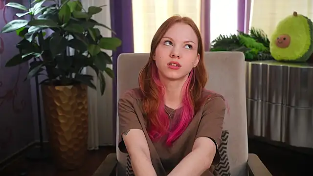 LllaDier online show from October 31, 5:09 am