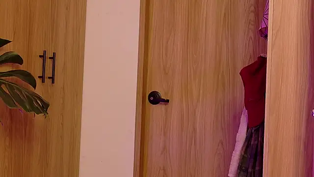 LovesKingdom online show from April 19, 12:49 pm