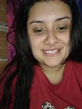 CurvyNoir online show from December 14, 8:03 pm