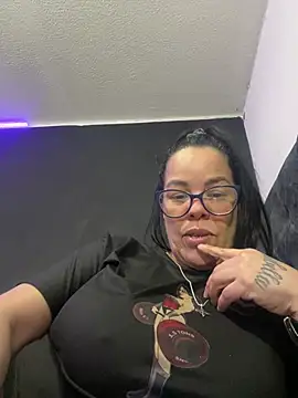 sofia lopez70 online show from August 5, 12:17 am