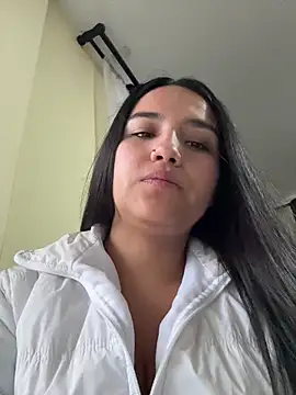 Samantha firee online show from March 28, 11:10 am