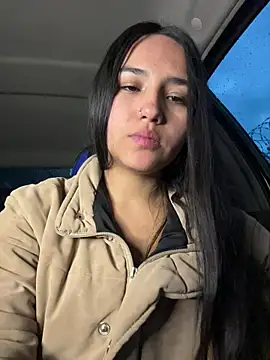 Samantha firee online show from February 16, 11:10 am