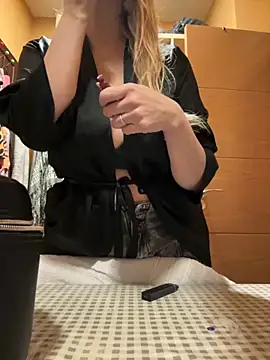 jordynjace online show from November 20, 8:59 am