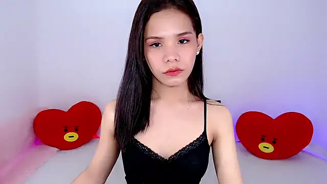 ursexydelancy  online show from April 28, 4:49 am