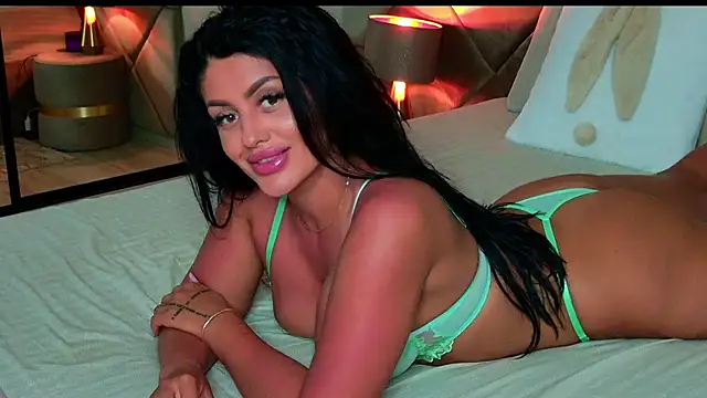 Myla-b online show from June 21, 8:35 pm