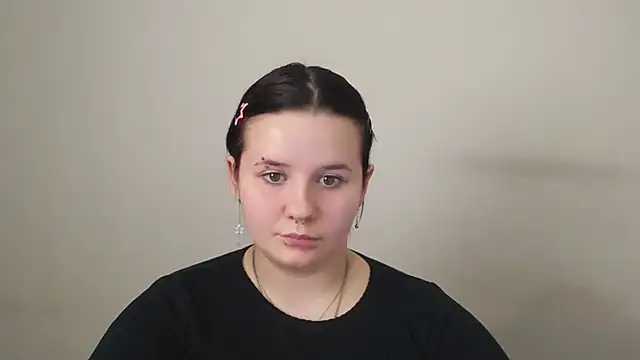 Siren Dahlia  online show from November 1, 10:41 am