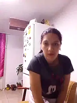 Lusandra1837lusi online show from April 18, 7:51 pm