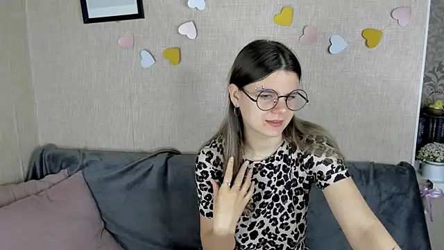 Zorianaa online show from April 27, 9:23 pm