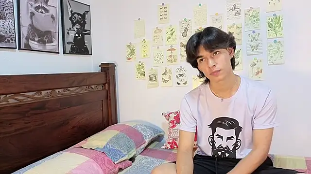 Raven Eclipse online show from April 18, 10:09 pm