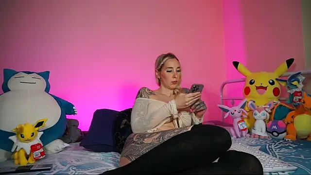 StellaCinderella online show from February 22, 2:29 pm