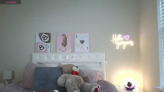 Perlafit1 online show from November 11, 9:56 pm