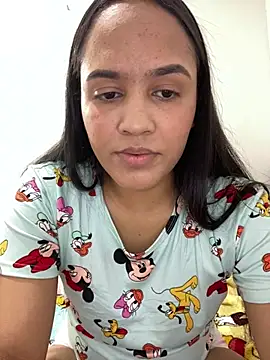 Ivy 08 online show from July 1, 8:52 pm