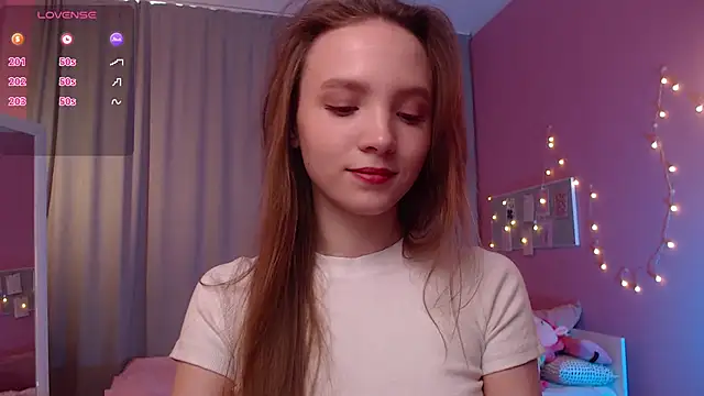 Adria Arjona online show from April 21, 7:37 am