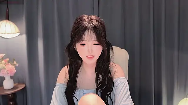 Yaiyigirl online show from April 8, 4:09 pm