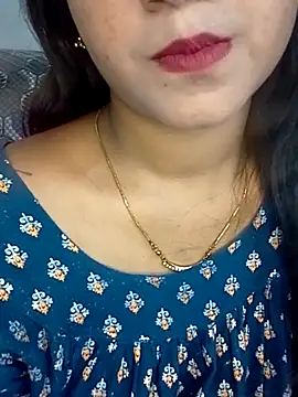 Neha533 online show from April 23, 6:10 pm