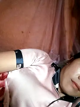 Sara pusyy online show from April 19, 6:10 pm