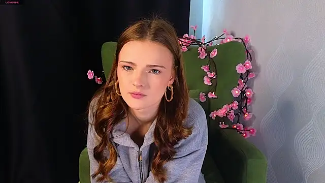 CathyCaldwell online show from April 28, 7:01 am