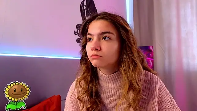 MargieDavidson online show from March 11, 5:55 am