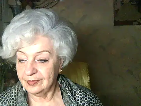 ValeriaKroww online show from April 24, 4:37 am