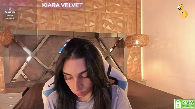 Kiara velvet   online show from April 28, 5:22 am