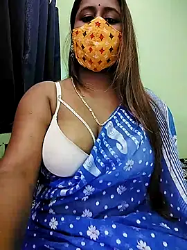 LoveLy-Soneya online show from April 11, 10:30 am