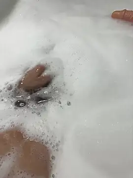 mihneaxxx online show from November 26, 8:21 pm