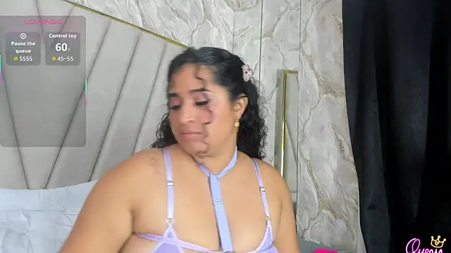 alana-silva online show from April 23, 5:15 am