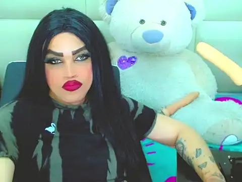 NharaBigCock online show from April 26, 7:22 pm